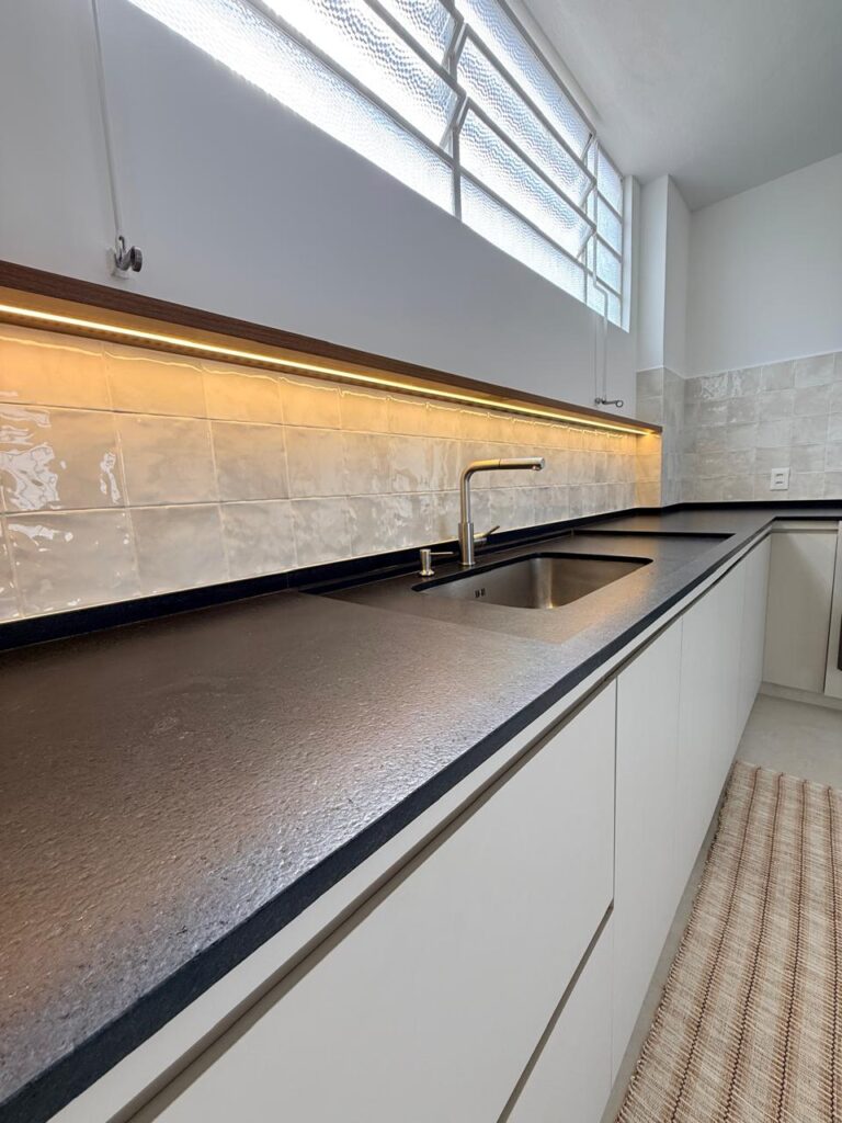 granito-sao-gabriel-escovado-marmoraria-santo-antonio-santo-andre-abc-paulista